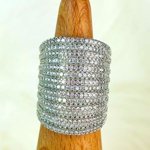 Sterling Silver/925 Silver Filled Cubic Zirconia Ring/Size 7/3.5cm